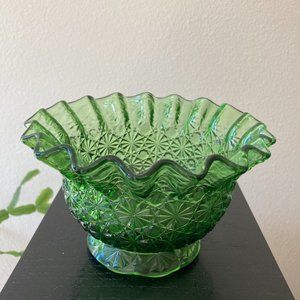 Jeannette Green Glass Ruffled Edge Dish In The Buttons and Bows Pattern-F VTG